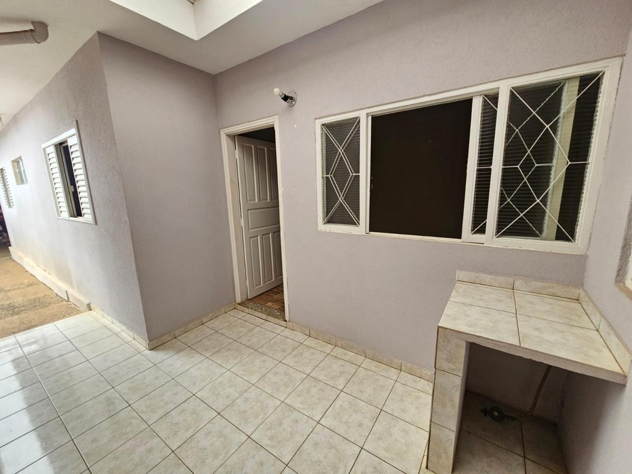 Casa, 3 quartos, 99 m² - Foto 2